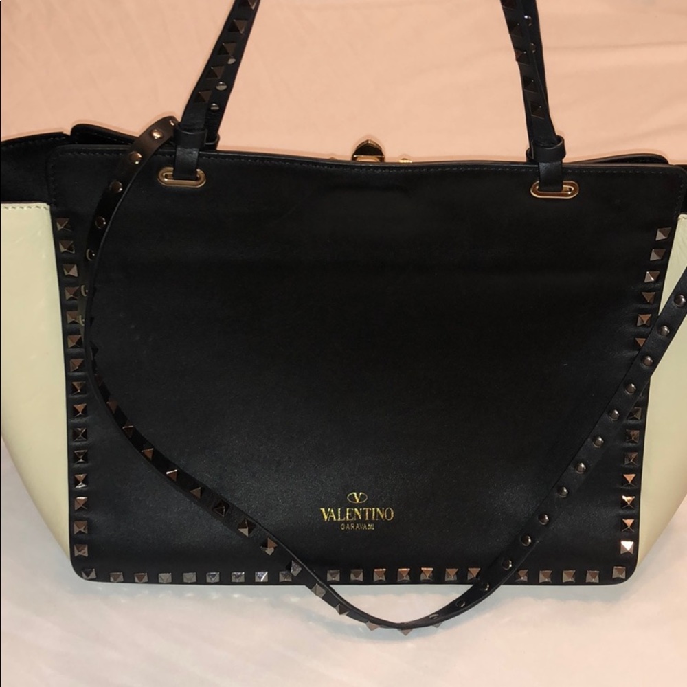 Valentino Rockstud Medium Leather Tote